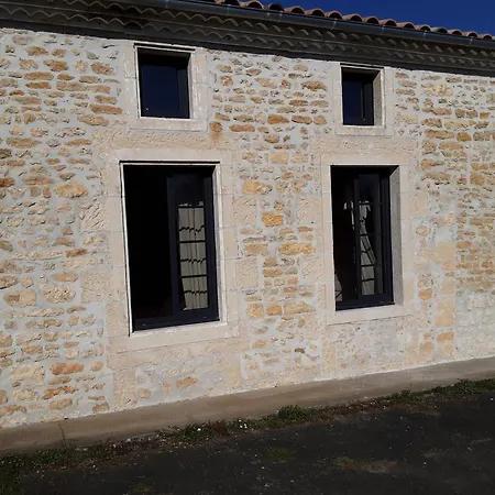 L'hegoa Montpellier-de-Medillan