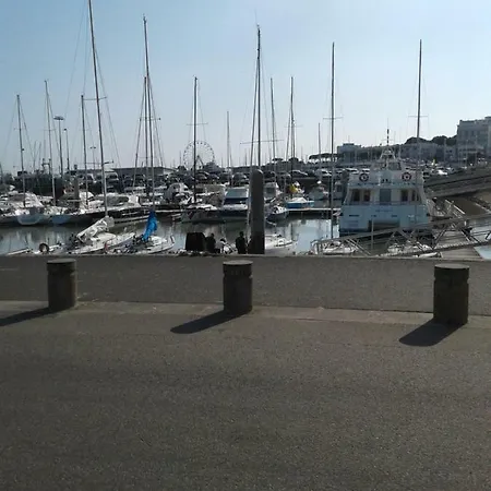 L'hegoa * Montpellier-de-Medillan